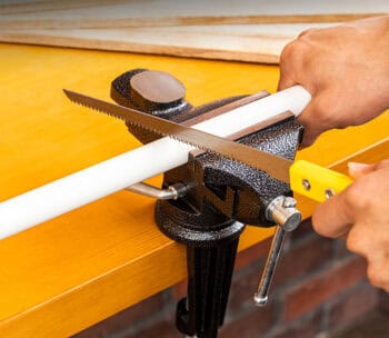 DELI μέγγενη πάγκου DL110080 με μέγιστο άνοιγμα 70mm, περιστρεφόμενη, μαύρη - Image 2