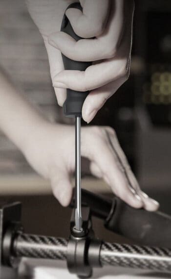 DELI σετ κατσαβίδια HT1006C, 3x ίσια & 3x σταυρωτά, μαγνητικά, 6τμχ - Image 2