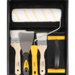 DELI σετ βαφής DL528006, ρολό/2x πινέλα/σπάτουλα/γυαλοχαρτιέρα/σκάφη, 6τμχ